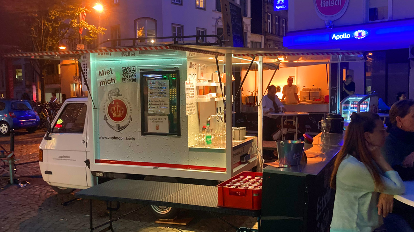 Em Vringsveedel an enem Desch 2024, Severinskirchplatz