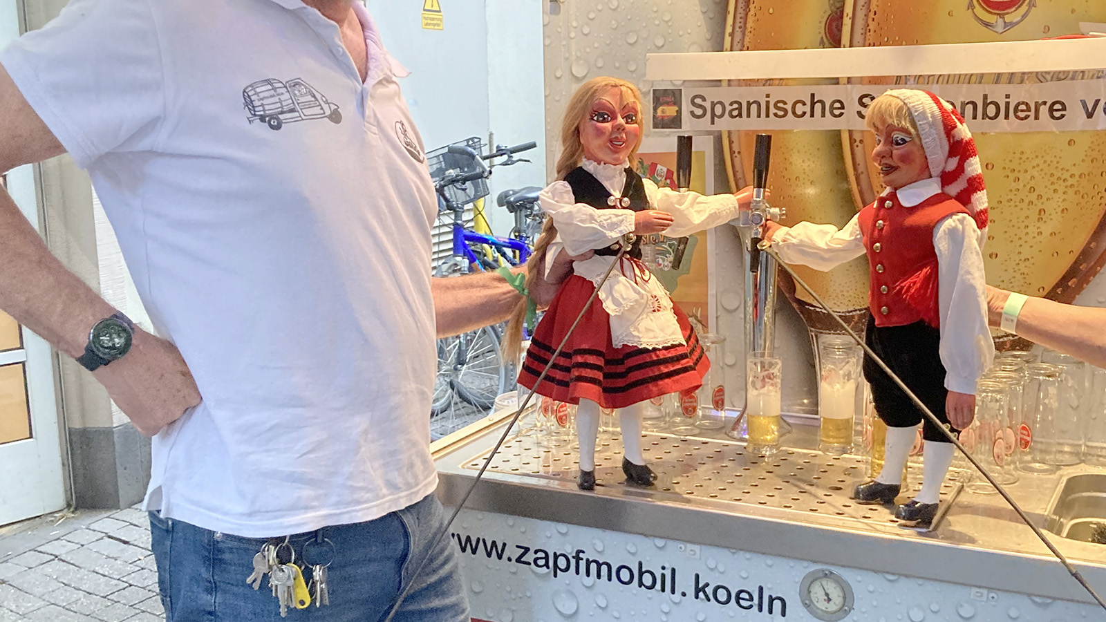 Betriebsfeier des Kollegiums des „Hänneschen Theaters“ 2025, Köln, Eisenmarkt