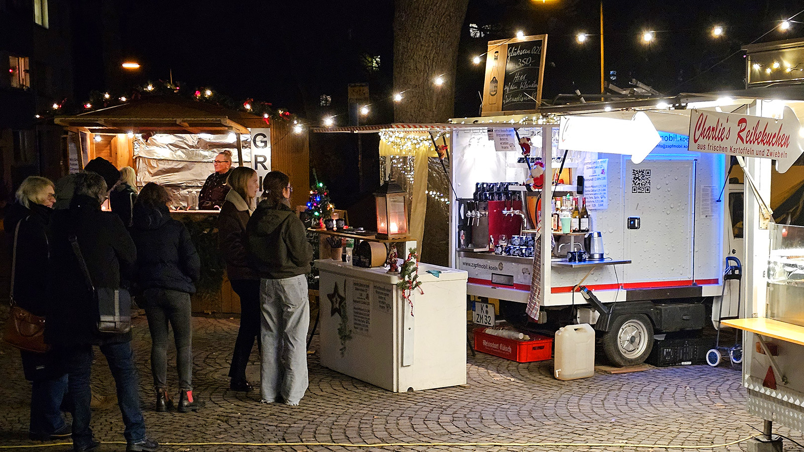 Vorweihnachtszeit 2025, Brunnen an der Eiche